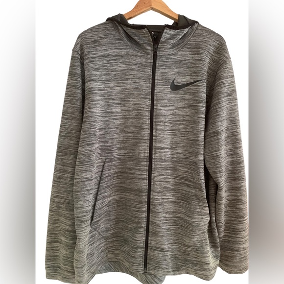Nike Jackets & Coats Nike Drifit Menslightweight Black Grey Zip Up